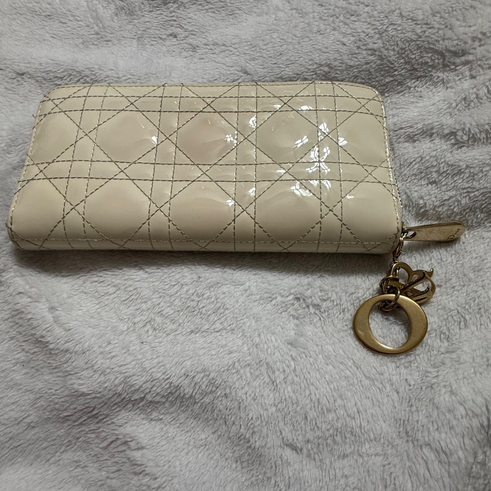 Dior Wallet - Picture 4 of 16